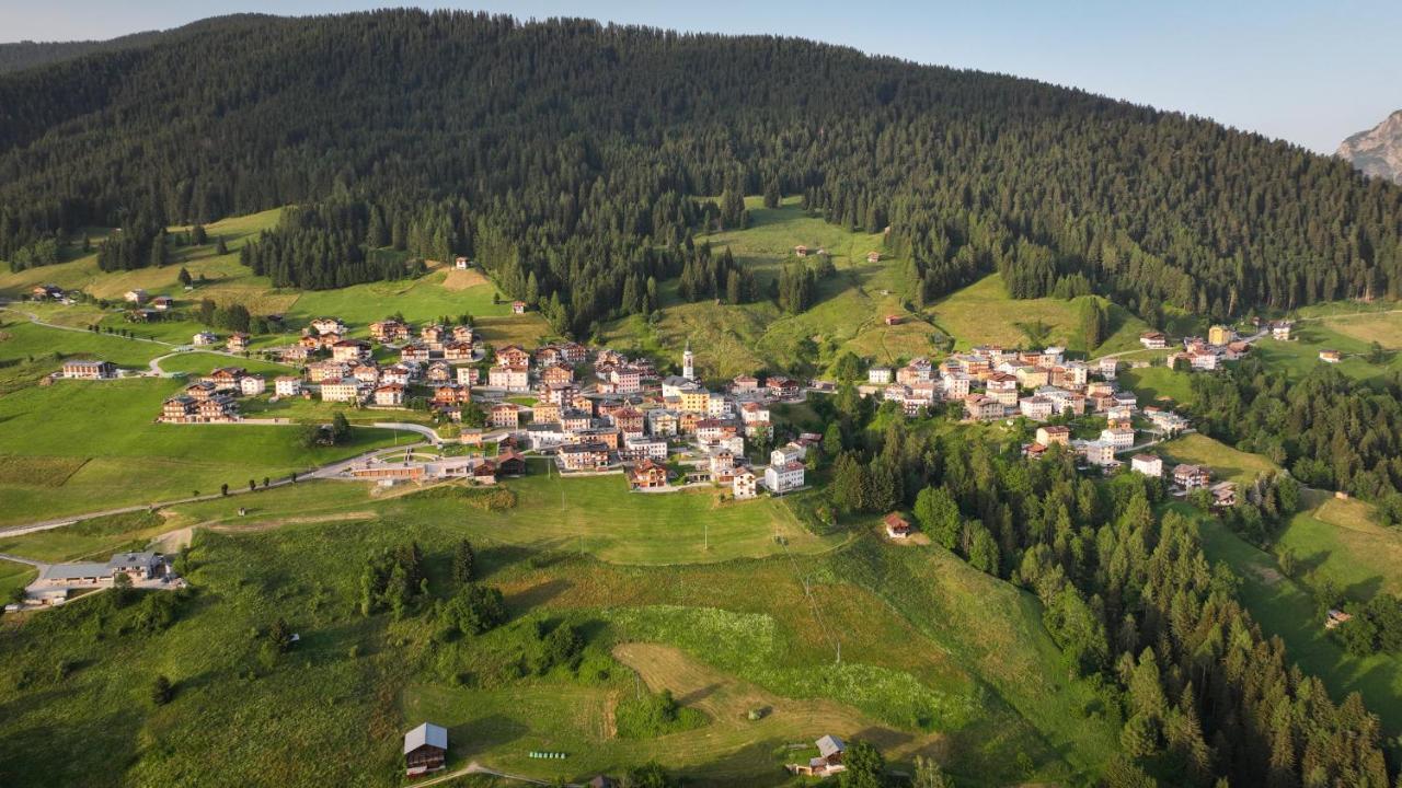 Al Sole B&B Valcomelico Santo Stefano Di Cadore Exterior photo